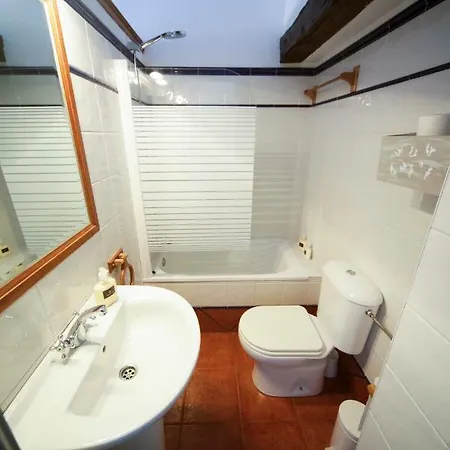 La Infinita Rural Boutique Hotel Carmona (Cantabria)