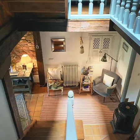 Hotel La Infinita Rural Boutique Carmona (Cantabria)