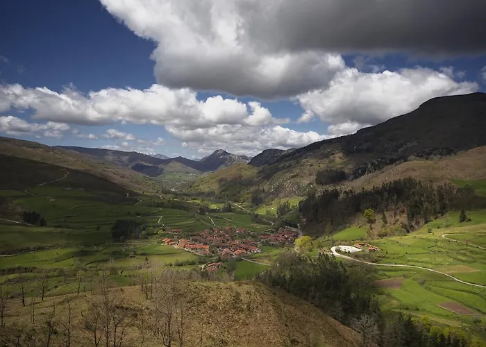 La Infinita Rural Boutique 3* Carmona (Cantabria)